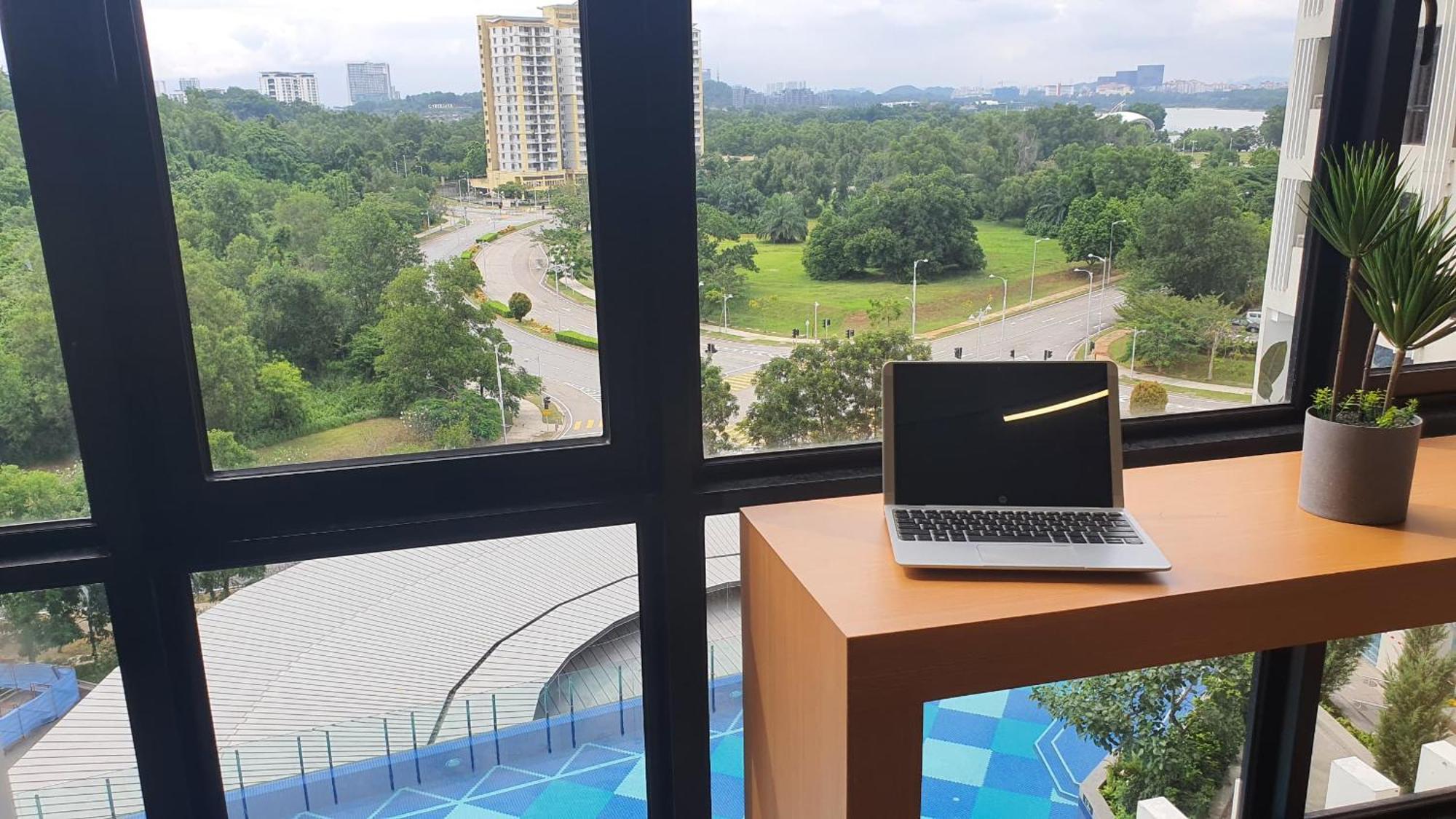 Pangsapuri Kami Tami Japandi Poolview *